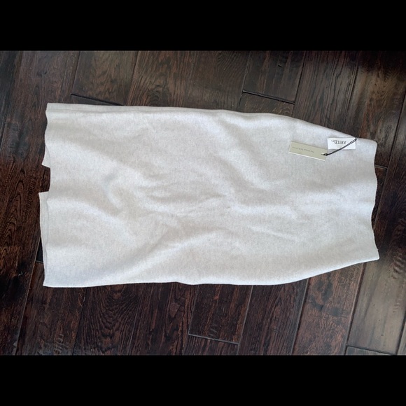 Aritzia babaton new pencil skirt - Picture 1 of 2